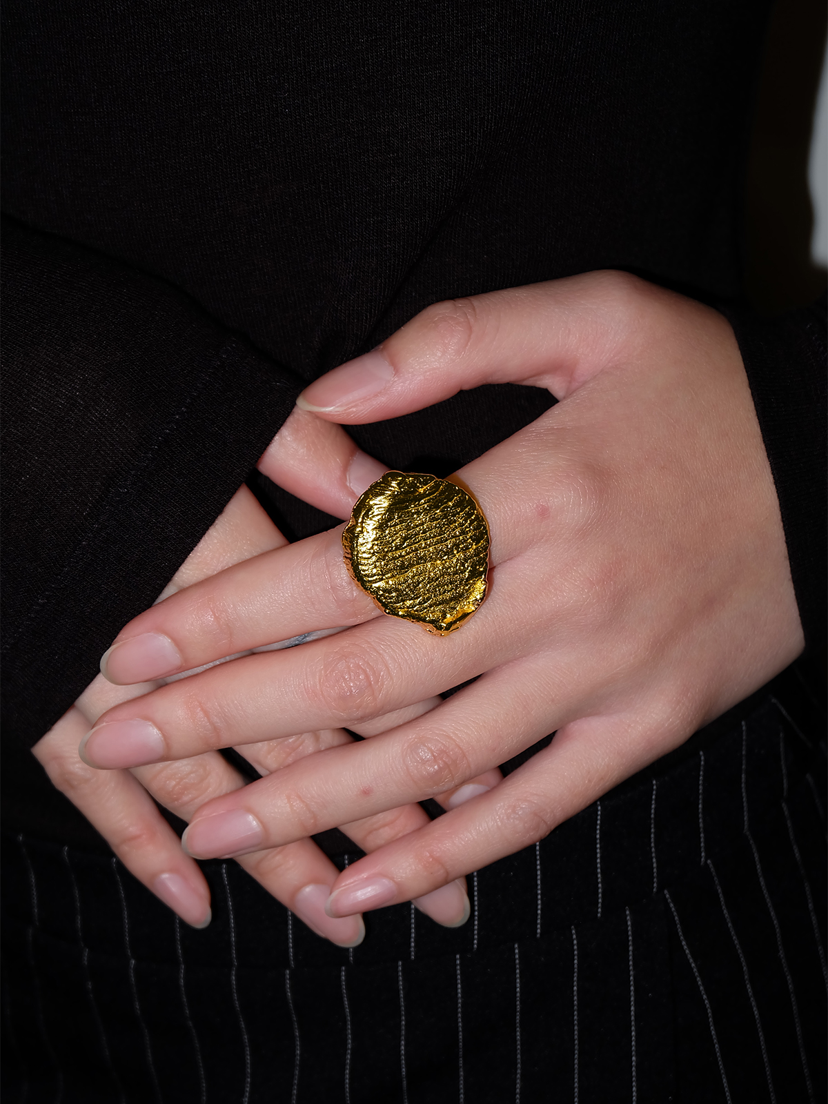 Ginger Loop — Disc Ring (Gold) - Image 4