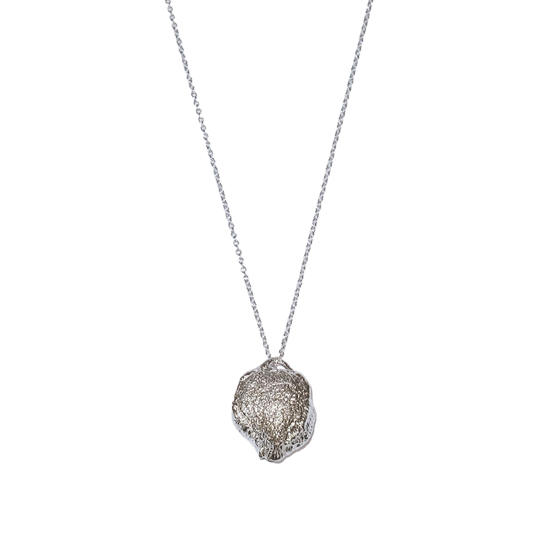 Ginger Loop — Large Disc Necklace (Silver)