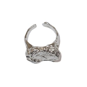 Ginger Loop — Open Disc Ring (Silver)